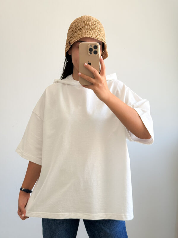 تیشرت باکسی کلاه‌دار زنانه - کیلیک