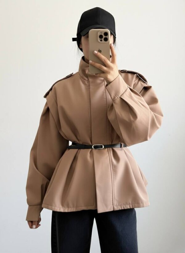 بارونی پاییزه - نمای زیپ و جیب - کیلیک